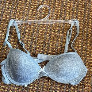 XOXO Gray Women's lacy padded Bra size 32A NWT